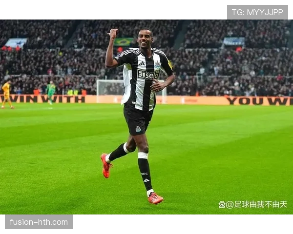 伊萨克技术革新引领足球战术升级,开启智能化时代新篇章