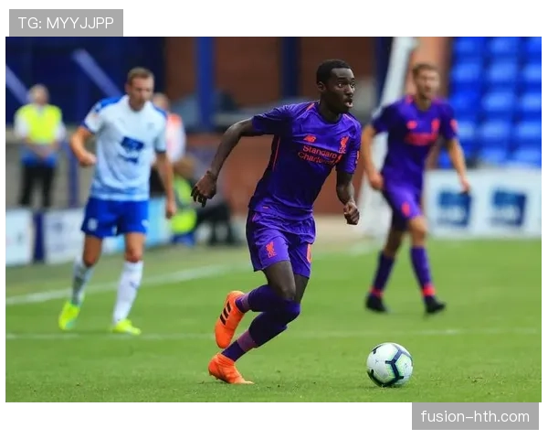 从葡萄牙青训到多次外租历练:帕利尼亚的成长起点 从葡萄牙青训到多次外租历练:帕利尼亚的成长起点