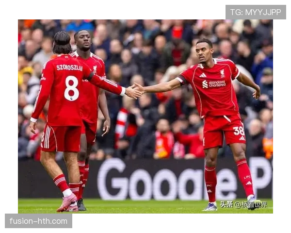 利物浦重返英超争冠行列,竞争格局变化对球队稳定性形成考验 利物浦重返英超争冠行列,竞争格局变化对球队稳定性形成考验