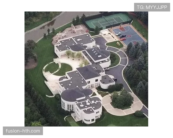 乔丹退役后居然一身奢侈品住豪宅，这生活跟球场上判若两人啊！