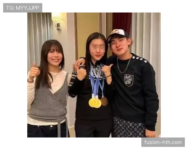 苏翊鸣昨晚直接换了豪车开出机场，这生活差距我看呆了！